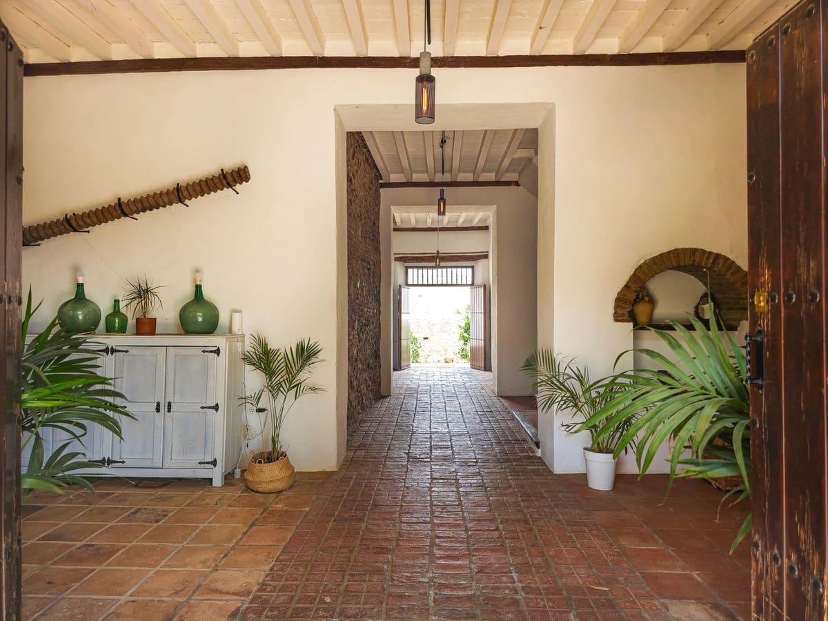 Finca/Casa Rural de 8 habitaciones en Colmenar en venta con piscina garaje - 1.195.000 € (Ref: 9937214)