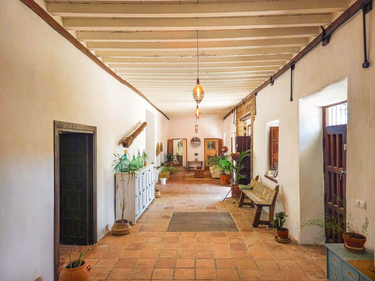 Finca/Casa Rural de 8 habitaciones en Colmenar en venta con piscina garaje - 1.195.000 € (Ref: 9937214)