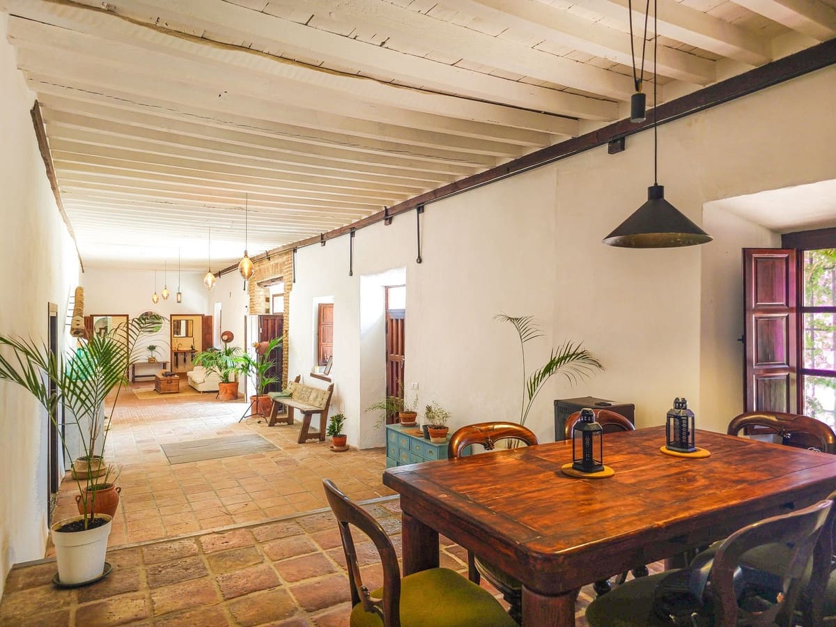 Finca/Casa Rural de 8 habitaciones en Colmenar en venta con piscina garaje - 1.195.000 € (Ref: 9937214)