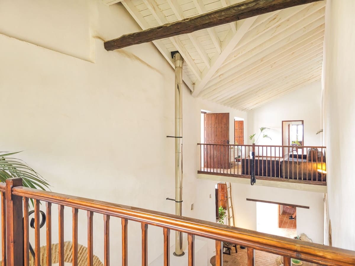 Finca/Casa Rural de 8 habitaciones en Colmenar en venta con piscina garaje - 1.195.000 € (Ref: 9937214)