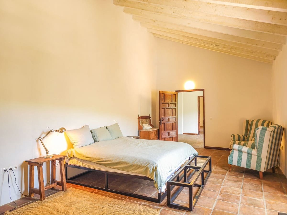 Finca/Casa Rural de 8 habitaciones en Colmenar en venta con piscina garaje - 1.195.000 € (Ref: 9937214)