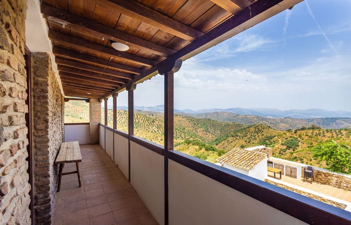 Finca/Casa Rural de 8 habitaciones en Colmenar en venta con piscina garaje - 1.195.000 € (Ref: 9937214)