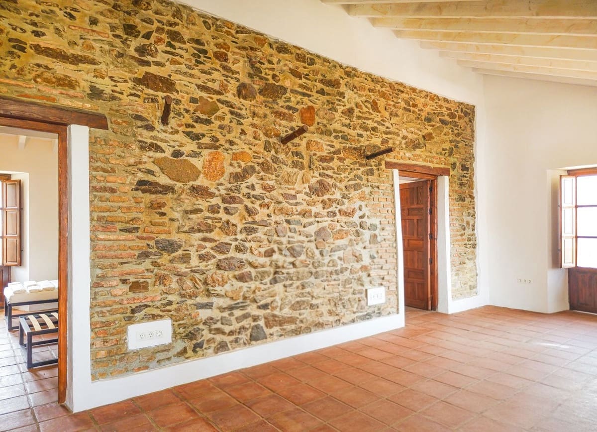 Finca/Casa Rural de 8 habitaciones en Colmenar en venta con piscina garaje - 1.195.000 € (Ref: 9937214)