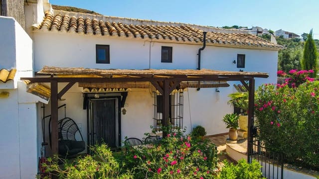 2 chambre Villa/Maison Semi-Mitoyenne à vendre à Villanueva de Algaidas avec piscine - 215 000 € (Ref: 9939254)
