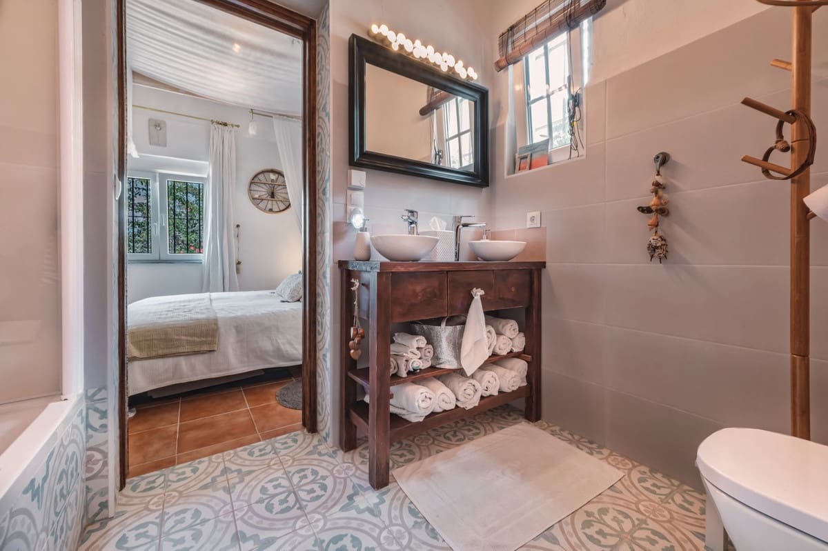 4 quarto Moradia para venda em Canillas de Aceituno com piscina garagem - 695 000 € (Ref: 9941554)