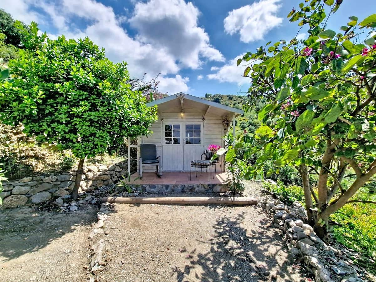 4 quarto Moradia para venda em Canillas de Aceituno com piscina garagem - 695 000 € (Ref: 9941554)