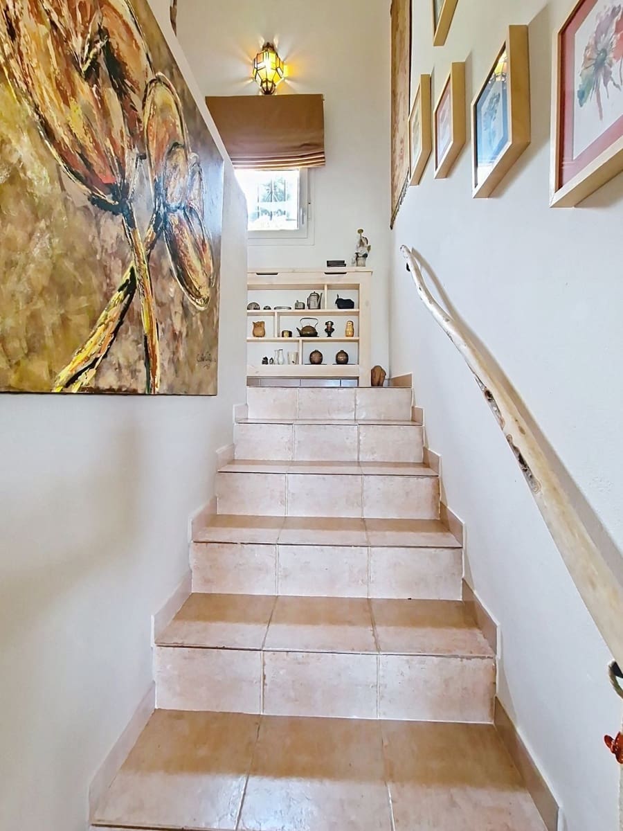 4 bedroom Villa for sale in Canillas de Aceituno with pool garage - € 695,000 (Ref: 9941554)