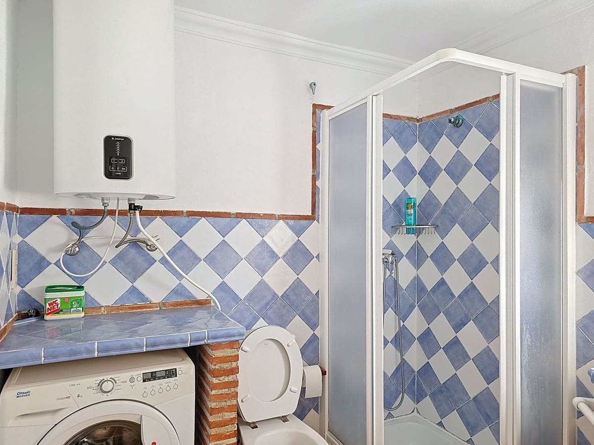 5 soveværelse Finca/Landehus til salg i Salobrena med garage - € 270.000 (Ref: 9944677)