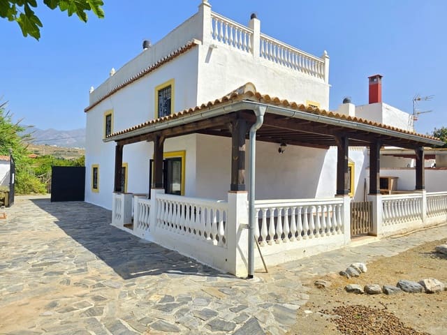 5 soveværelse Finca/Landehus til salg i Salobreña med garage - € 270.000 (Ref: 9944677)