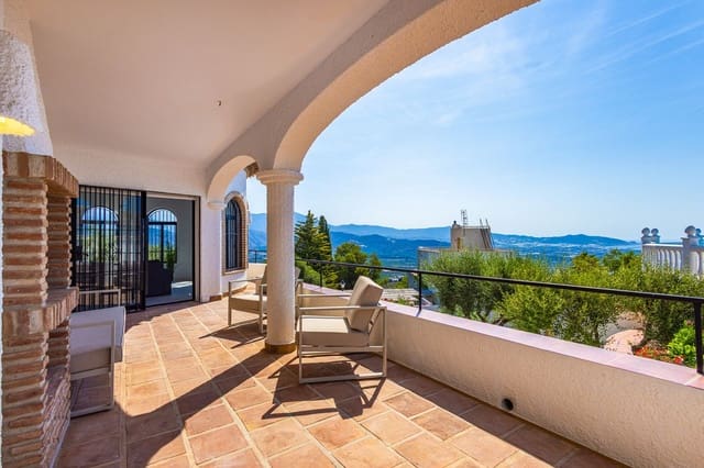 4 quarto Moradia para venda em Salobreña com piscina garagem - 749 000 € (Ref: 9946949)