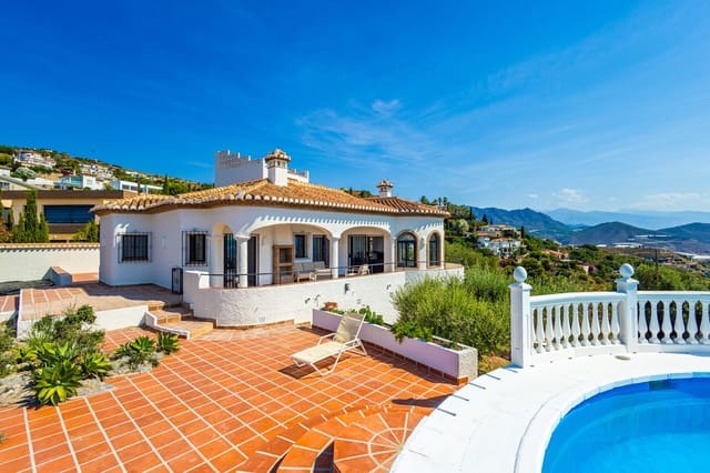 4 quarto Moradia para venda em Salobreña com piscina garagem - 749 000 € (Ref: 9946949)