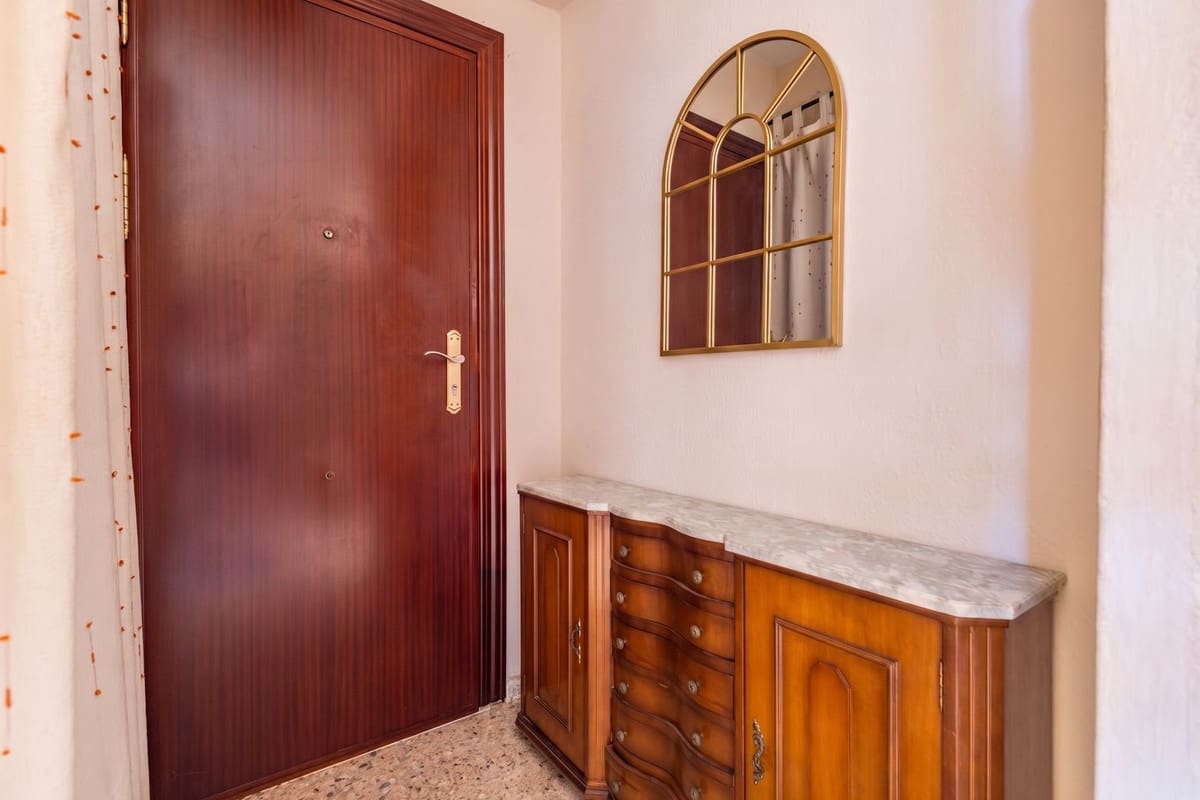 3 bedroom Apartment for sale in Torrox - € 168,000 (Ref: 9954618)