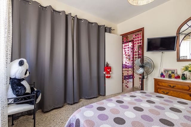 3 soverom Leilighet til salgs i Torrox - € 168 000 (Ref: 9954618)