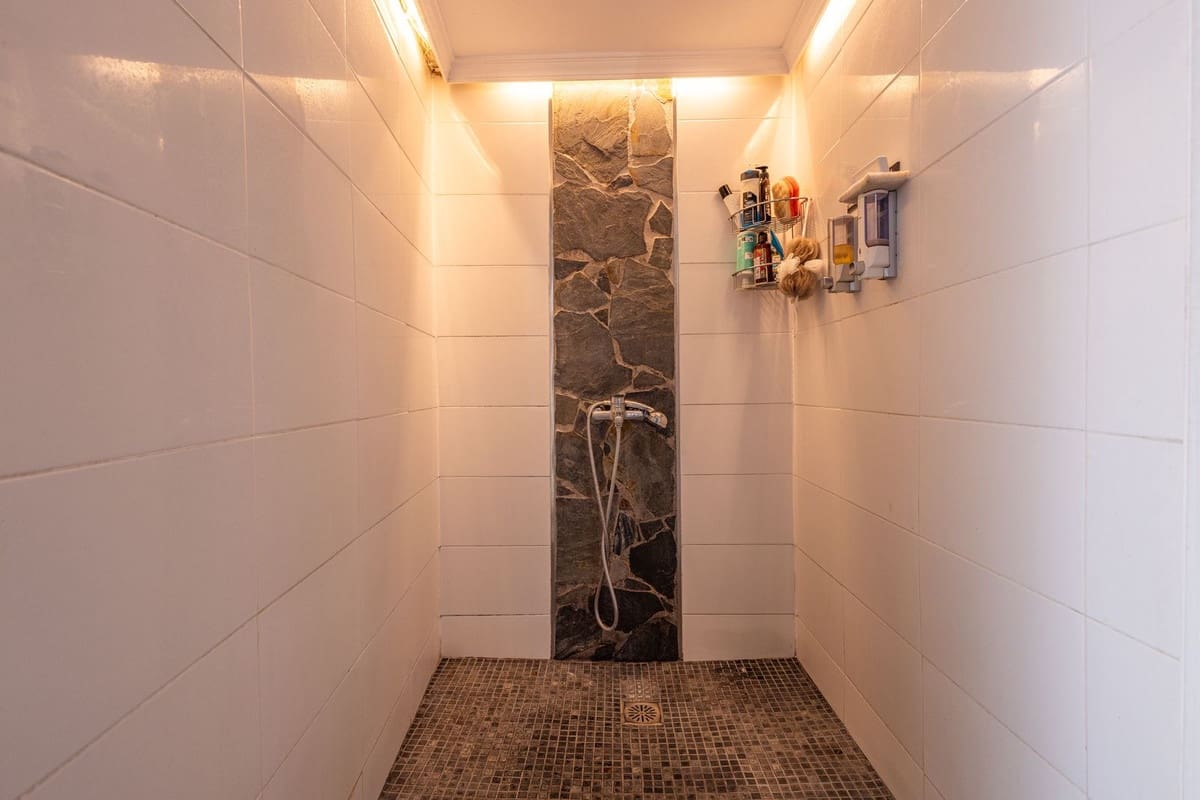 6 quarto Quinta/Casa Rural para venda em Canillas de Albaida com piscina garagem - 1 195 000 € (Ref: 9955532)