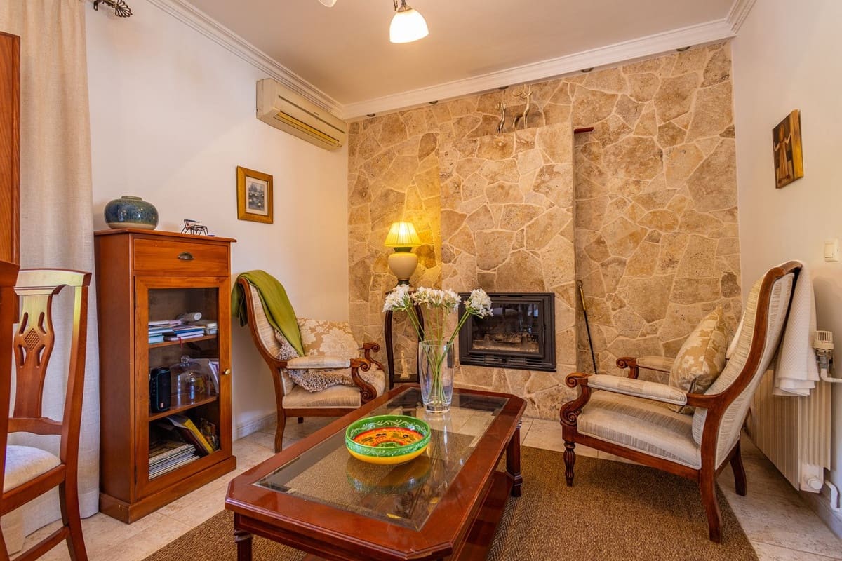 6 quarto Quinta/Casa Rural para venda em Canillas de Albaida com piscina garagem - 1 195 000 € (Ref: 9955532)