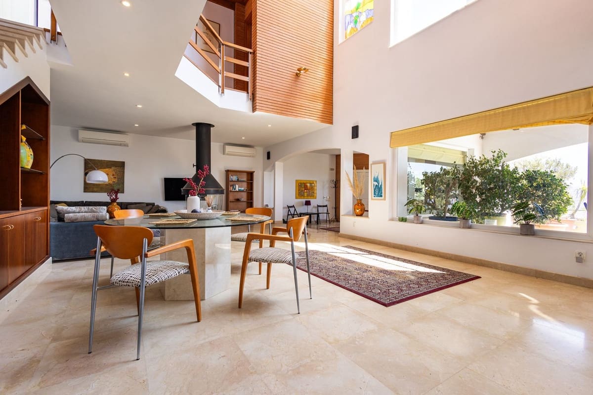 4 sypialnia Willa na sprzedaż w Salobrena z basenem garażem - 795 000 € (Ref: 9958417)