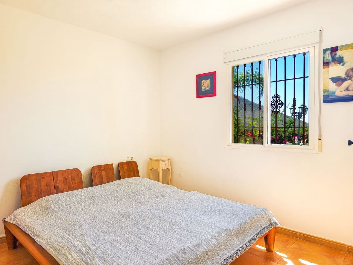 2 sypialnia Willa na sprzedaż w Salobrena z basenem garażem - 319 990 € (Ref: 9961624)