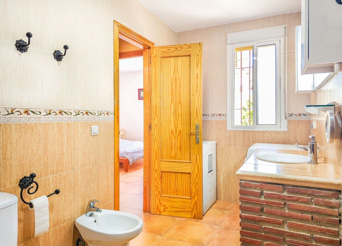2 sypialnia Willa na sprzedaż w Salobrena z basenem garażem - 319 990 € (Ref: 9961624)