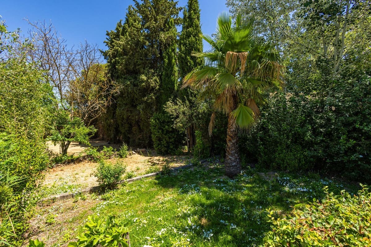 4 sypialnia Willa na sprzedaż w Archidona z basenem garażem - 390 000 € (Ref: 9961866)