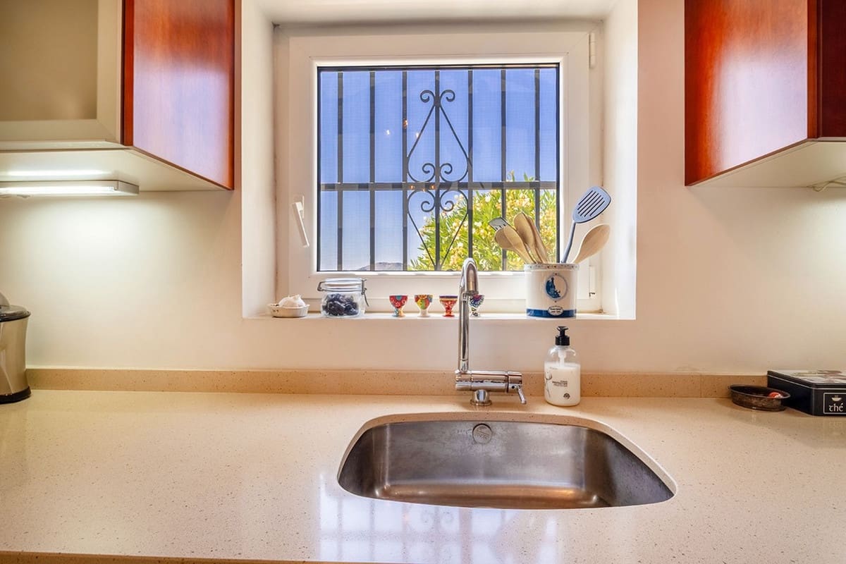 4 soverom Villa til salgs i Competa med svømmebasseng garasje - € 645 000 (Ref: 9964516)
