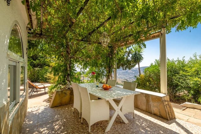 4 soverom Villa til salgs i Cómpeta med svømmebasseng garasje - € 645 000 (Ref: 9964516)
