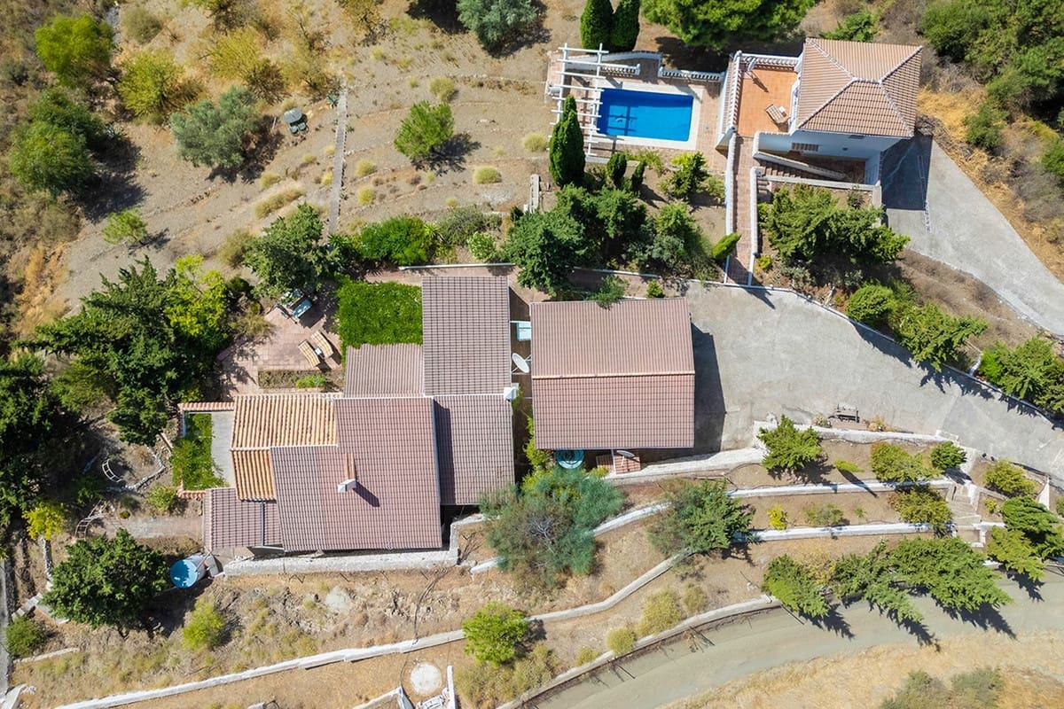 4 soverom Villa til salgs i Competa med svømmebasseng garasje - € 645 000 (Ref: 9964516)