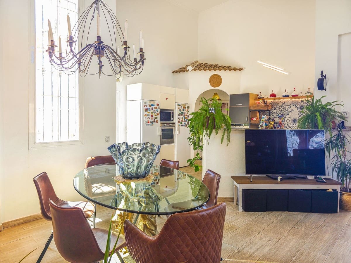 3 sypialnia Willa na sprzedaż w Arenas z basenem garażem - 470 000 € (Ref: 9964571)