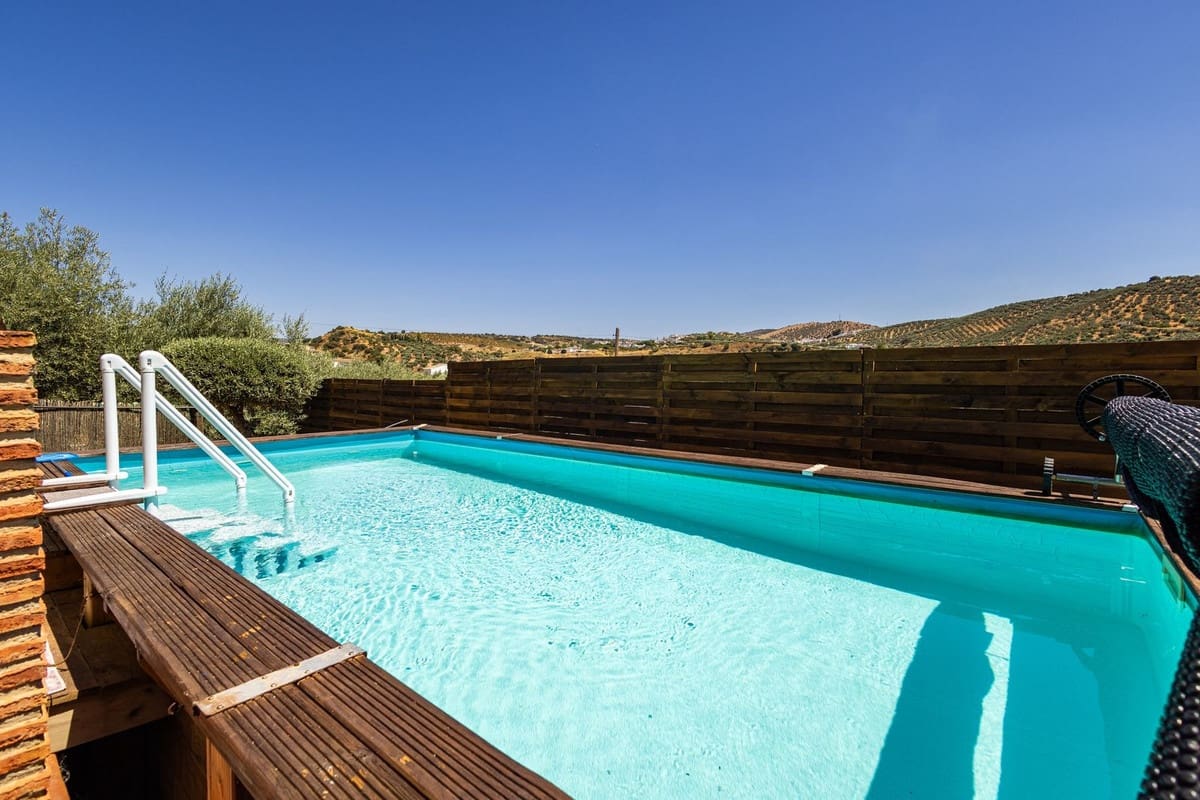 3 soverom Finca/Herregård til salgs i Villanueva de Algaidas med svømmebasseng garasje - € 265 000 (Ref: 9973813)
