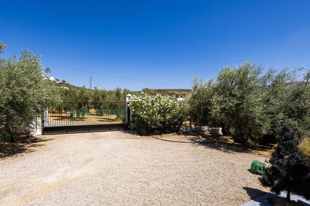 3 soverom Finca/Herregård til salgs i Villanueva de Algaidas med svømmebasseng garasje - € 265 000 (Ref: 9973813)