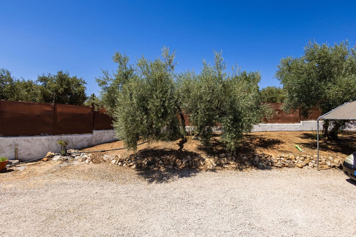 3 soverom Finca/Herregård til salgs i Villanueva de Algaidas med svømmebasseng garasje - € 265 000 (Ref: 9973813)