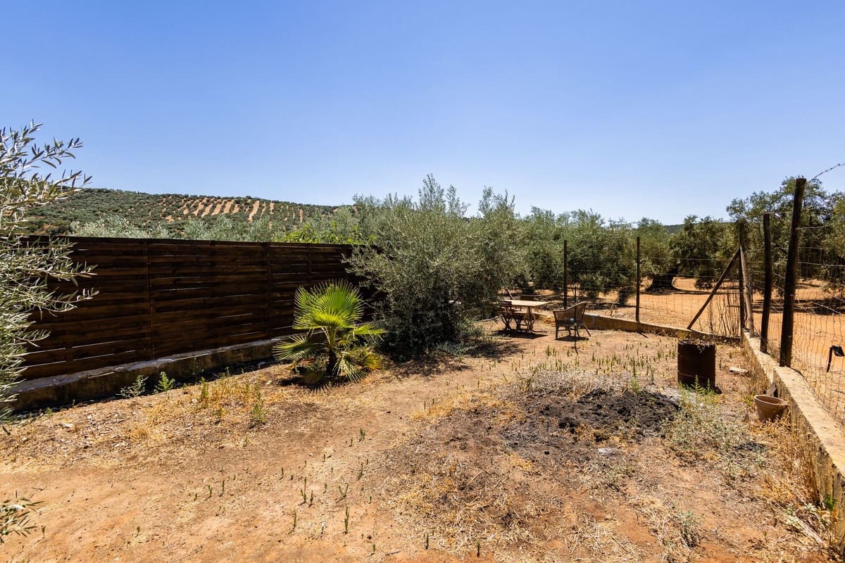 3 soverom Finca/Herregård til salgs i Villanueva de Algaidas med svømmebasseng garasje - € 265 000 (Ref: 9973813)