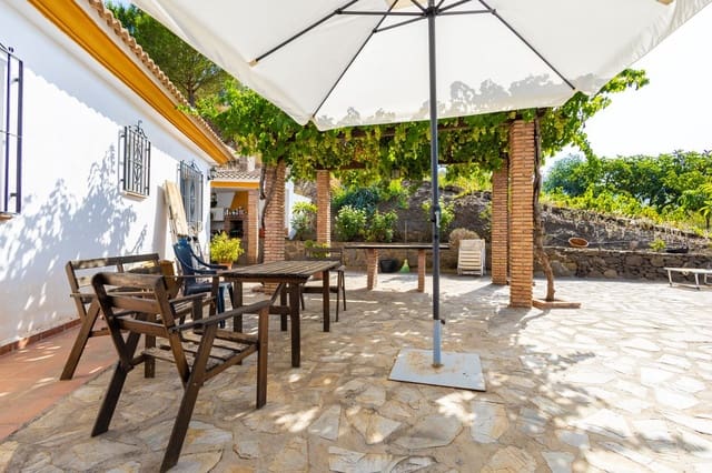 3 quarto Quinta/Casa Rural para venda em Sayalonga com piscina garagem - 365 000 € (Ref: 9991973)