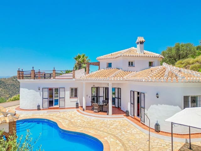 4 camera da letto Villa in vendita in Arenas con piscina garage - 675.000 € (Rif: 9991974)