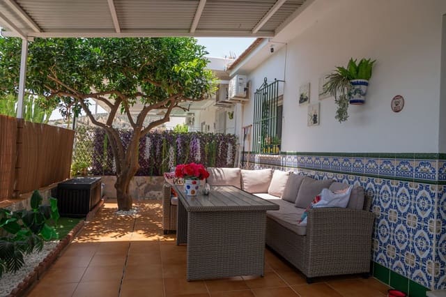 2 bedroom Townhouse for sale in Alora - € 179,500 (Ref: 9997510)