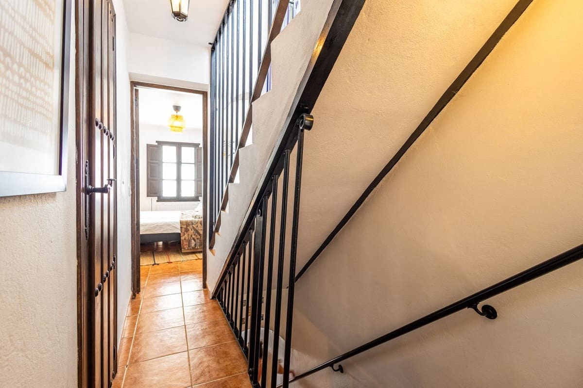 2 sypialnia Dom na sprzedaż w Canillas de Aceituno z garażem - 129 000 € (Ref: 9999392)