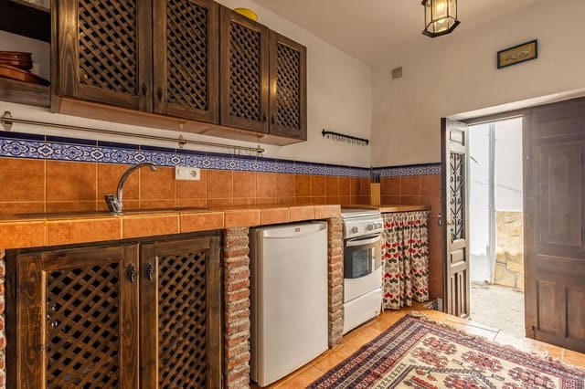 2 sypialnia Dom na sprzedaż w Canillas de Aceituno z garażem - 129 000 € (Ref: 9999392)