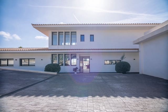 5 quarto Moradia para venda em Sa Cabaneta / La Cabaneta com piscina garagem - 4 950 000 € (Ref: 9040972)