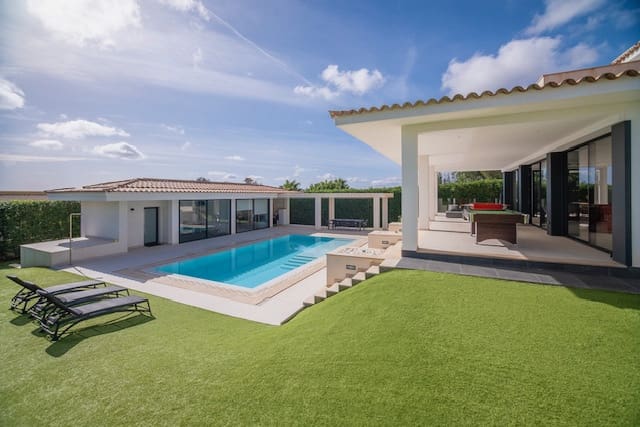 5 quarto Moradia para venda em Sa Cabaneta / La Cabaneta com piscina garagem - 4 950 000 € (Ref: 9040972)