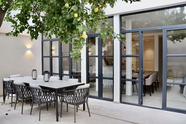 6 soveværelse Byhus til salg i Santa Catalina, Palma de Mallorca med garage - € 3.450.000 (Ref: 9041085)