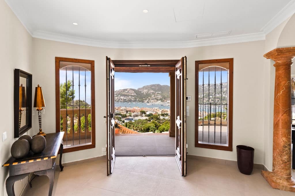 5 sovrum Villa till salu i Puerto de Andratx med pool garage - 8 900 000 € (Ref: 9041089)