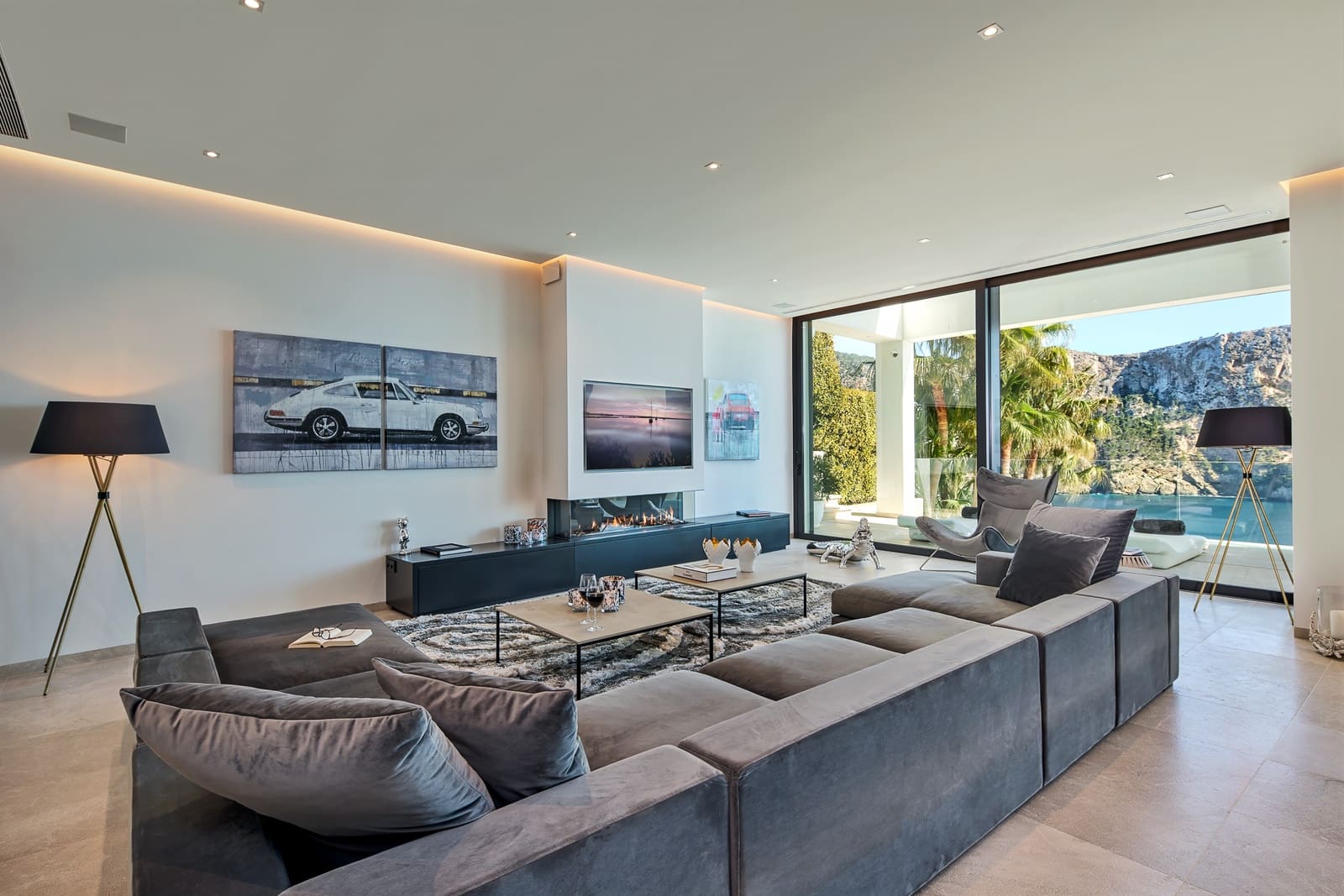 5 soveværelse Villa til salg i Puerto de Andratx med swimmingpool garage - € 17.900.000 (Ref: 9309261)