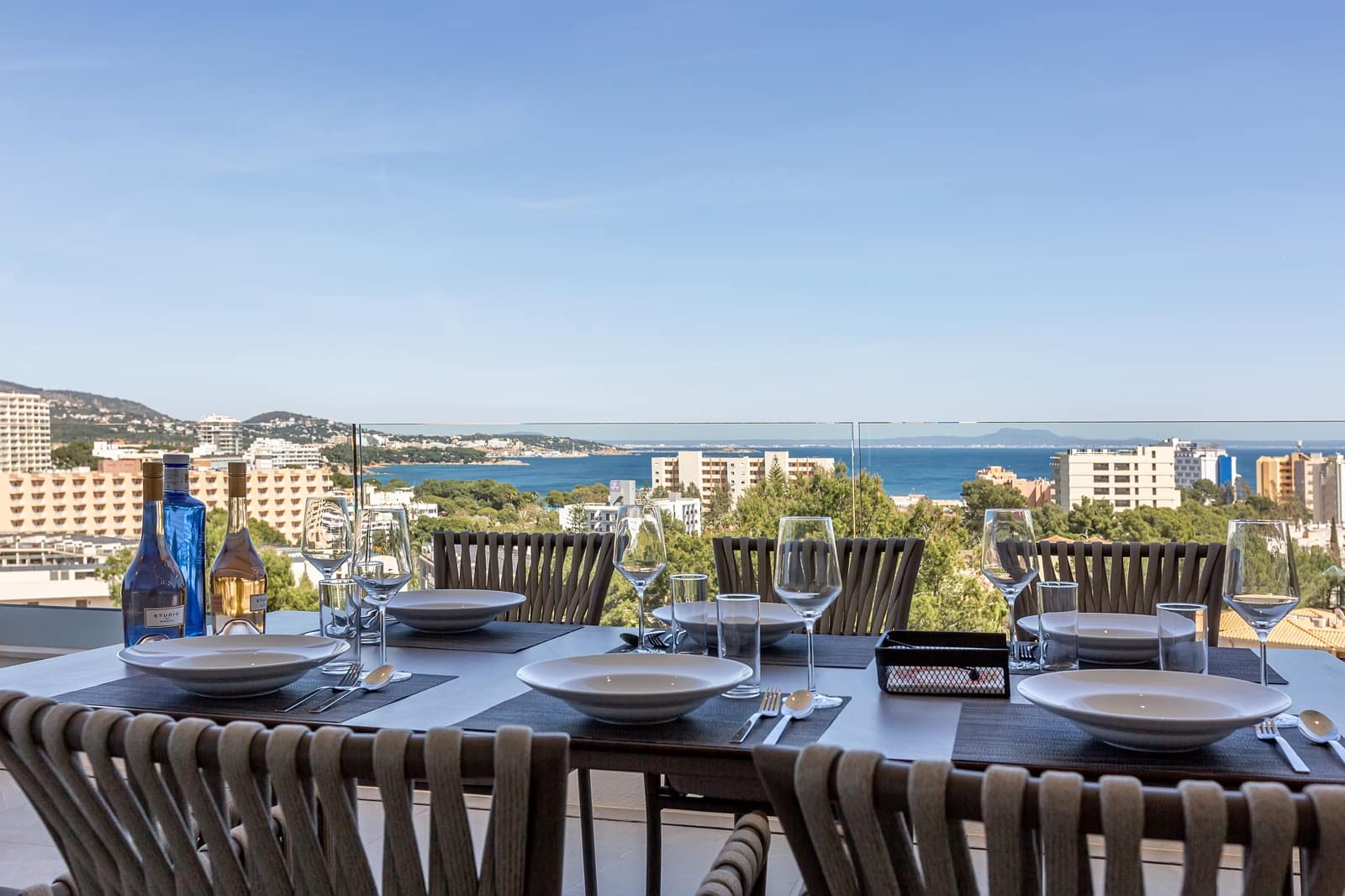 5 bedroom Villa for sale in Palmanova with pool garage - € 4,450,000 (Ref: 9394446)