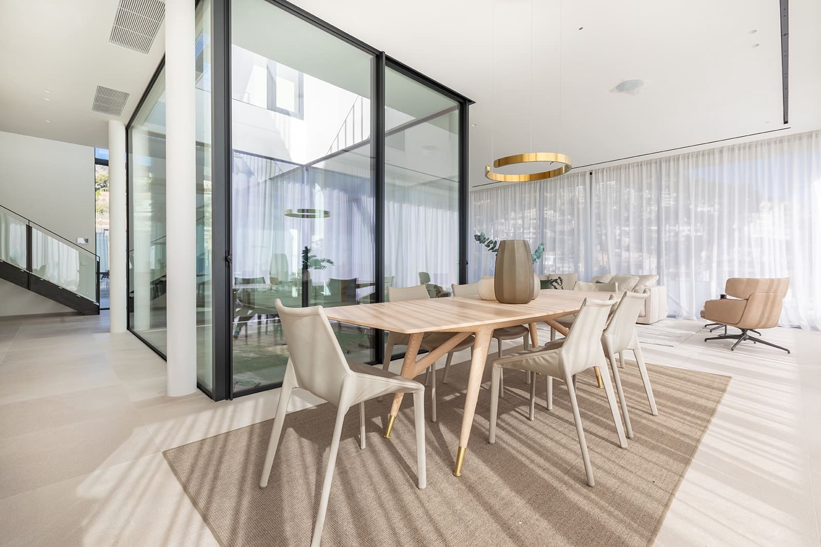 4 soveværelse Villa til salg i Genova med swimmingpool garage - € 4.150.000 (Ref: 9395255)