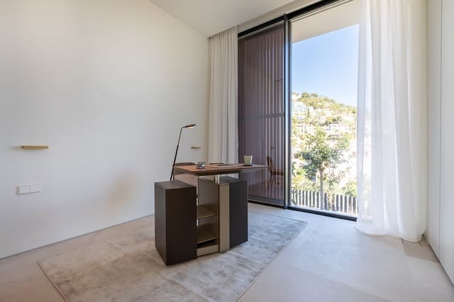 4 soveværelse Villa til salg i Genova, Palma de Mallorca med swimmingpool garage - € 4.150.000 (Ref: 9395255)