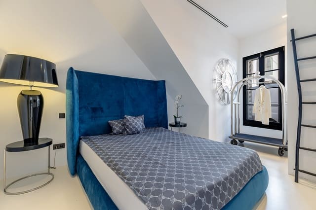 4 soveværelse Lejlighed til leje i Palma de Mallorca - € 3.900 (Ref: 9774394)