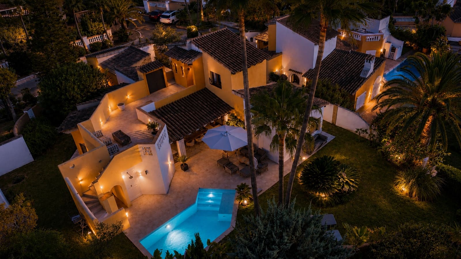 3 bedroom Villa for sale in Santa Ponsa with pool garage - € 1,890,000 (Ref: 9924892)