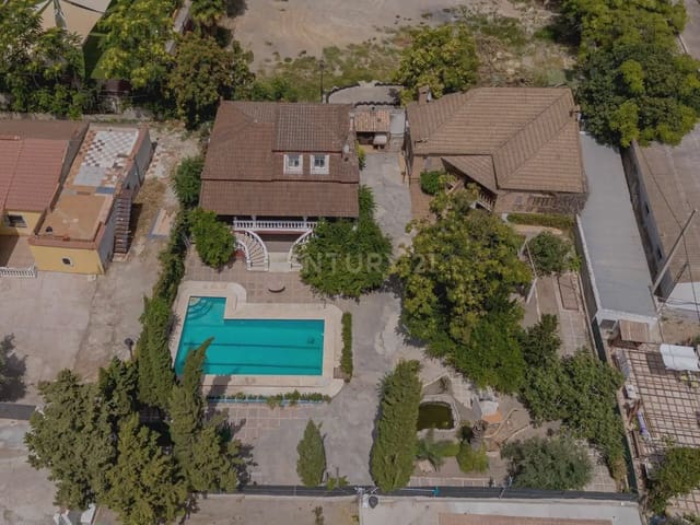7 camera da letto Villa in vendita in Jaén città - 360.000 € (Rif: 10001172)