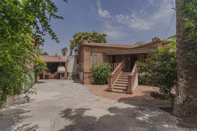 7 camera da letto Villa in vendita in Jaén città - 360.000 € (Rif: 10001172)