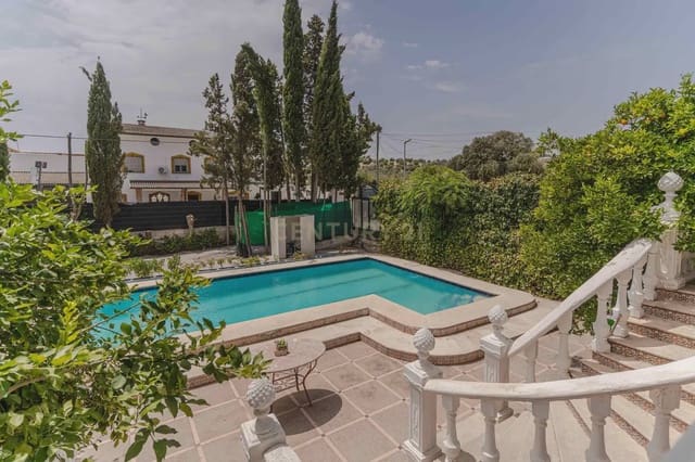 7 camera da letto Villa in vendita in Jaén città - 360.000 € (Rif: 10001172)