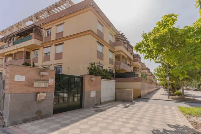 2 bedroom Apartment for sale in Atarfe with pool - € 159,900 (Ref: 10002519)